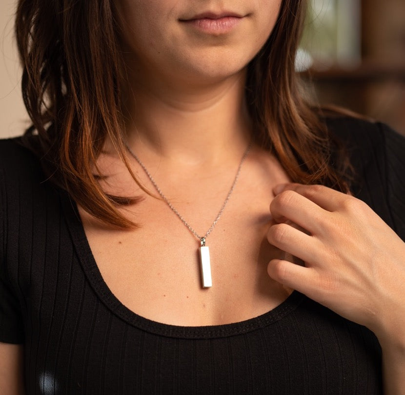 The Pillar Cremation Necklace