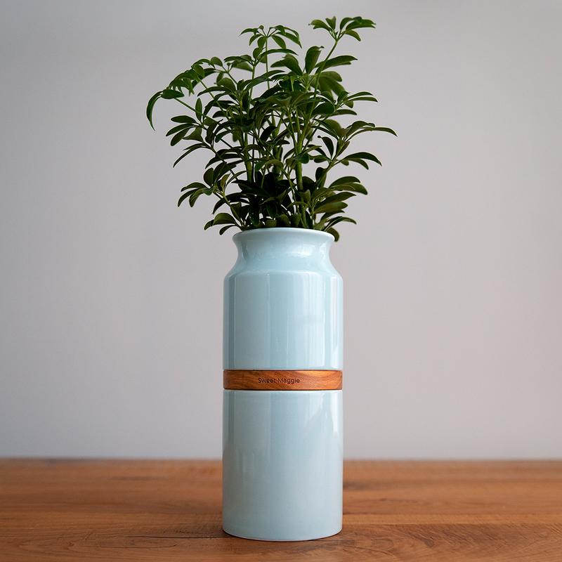 The Chelsea Vase